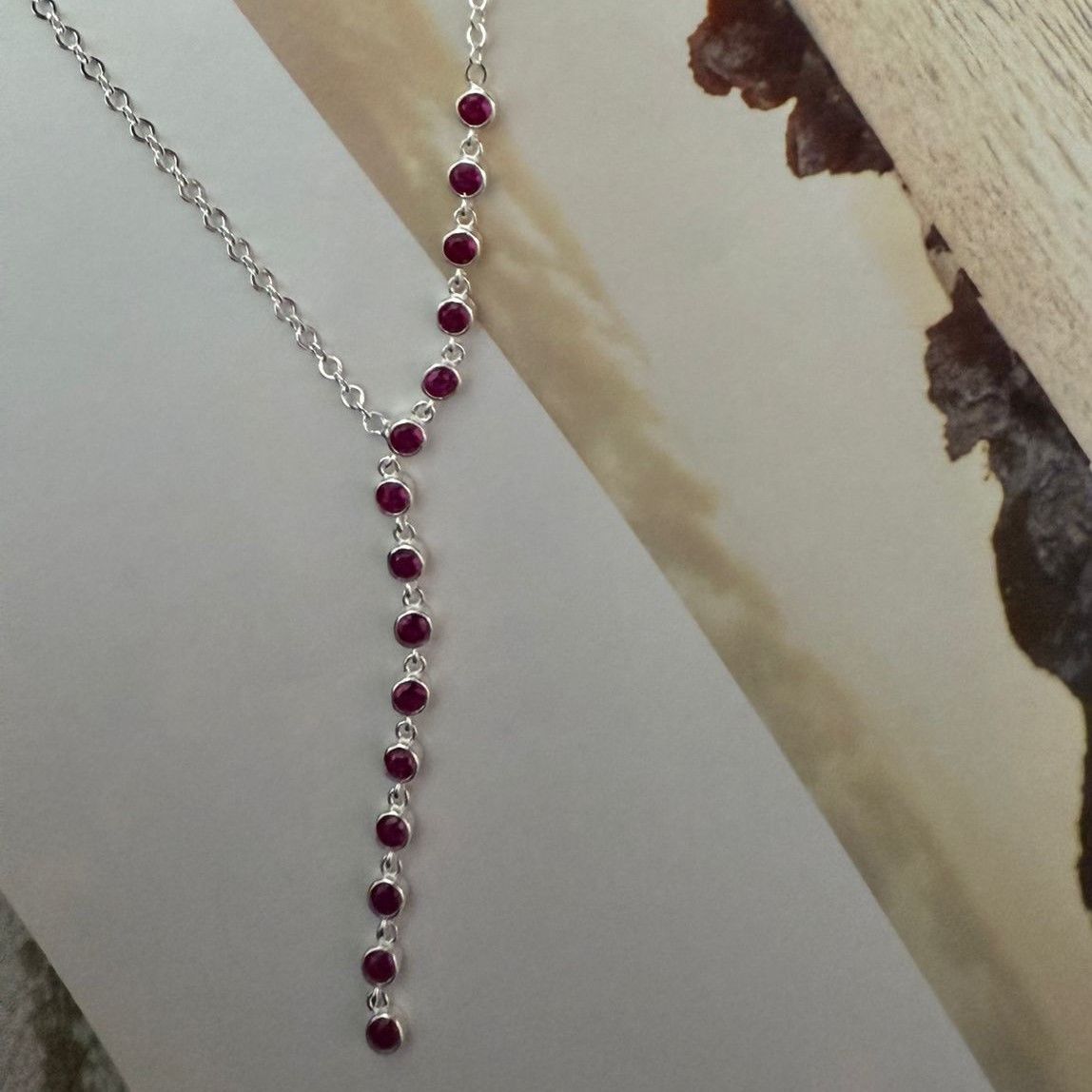 Bordo Taşlı Kolye
