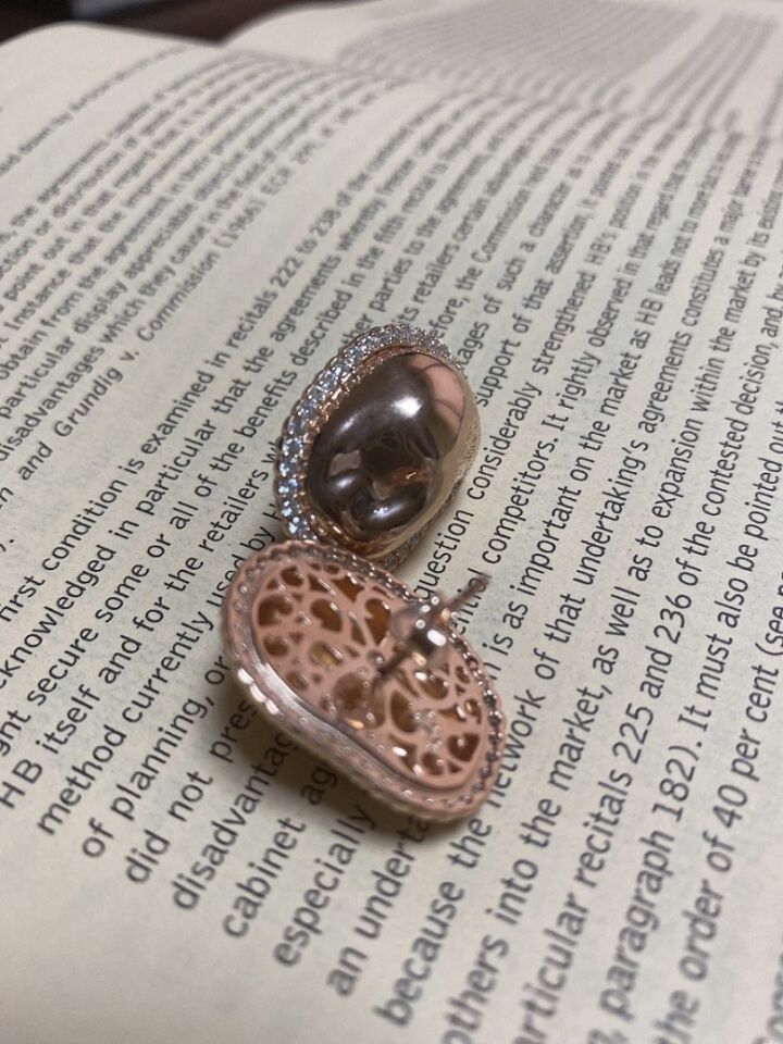 Roz Taşlı Bombeli Küpe