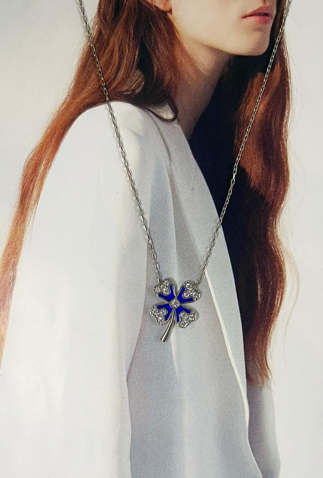 Mavi Mineli Yonca Kolye