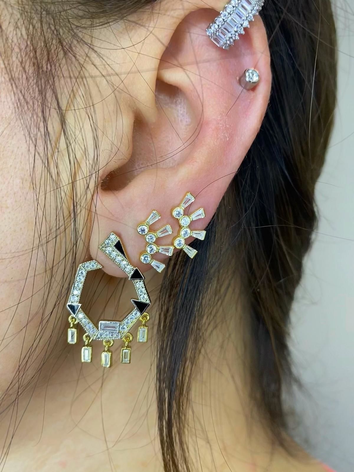 Celebry Küpe Serisi