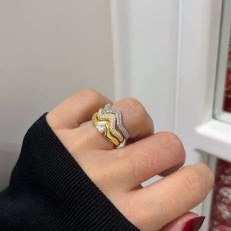 Kadın Gümüş 3'lü Kalpli Zirkon Taşlı Yüzük