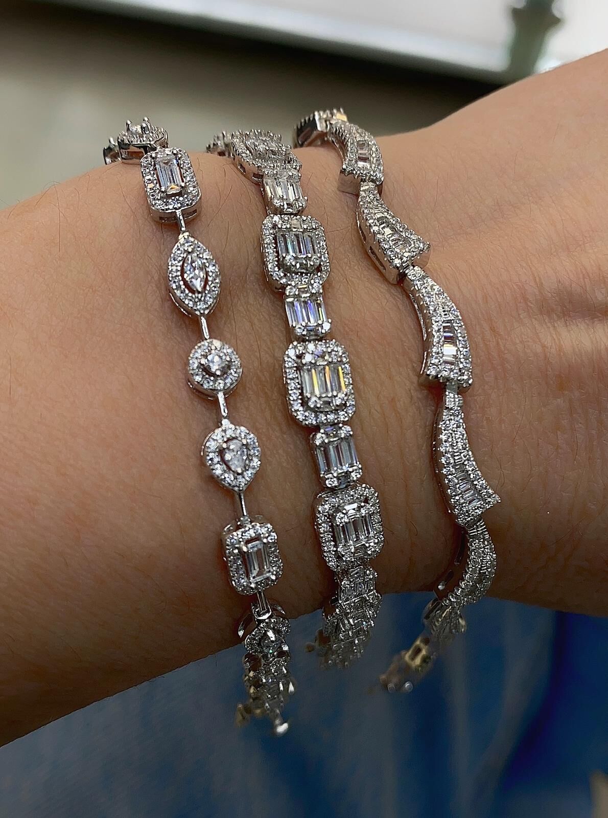 Aurora Taşlı Bileklik