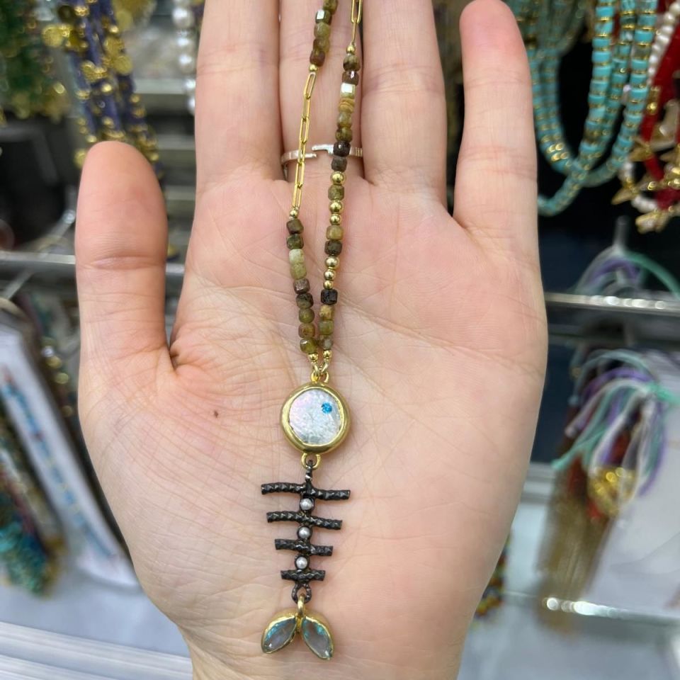 Balık Taşlı Kolye