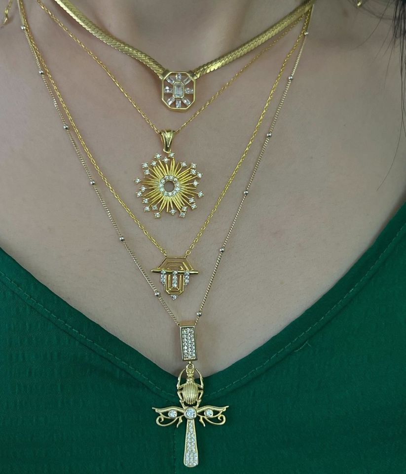 Taşlı Hasır Kolye