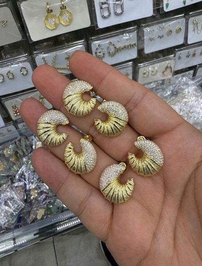 Desenli Küpe