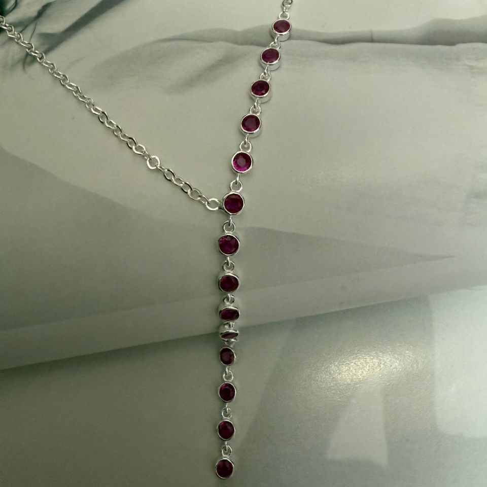Bordo Taşlı Kolye